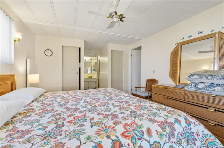3373 Rainbow Ln, North Fort Myers, Florida 33903