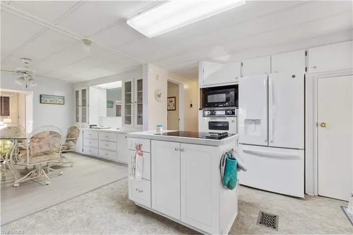 3373 Rainbow Ln, North Fort Myers, Florida 33903