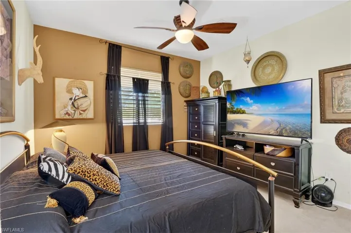 Guest bedroom