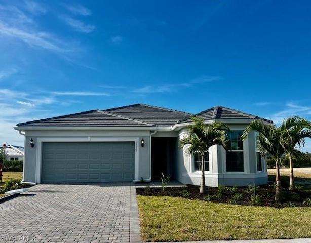 17327 Leaning Oak DR, NORTH FORT MYERS FL 33917