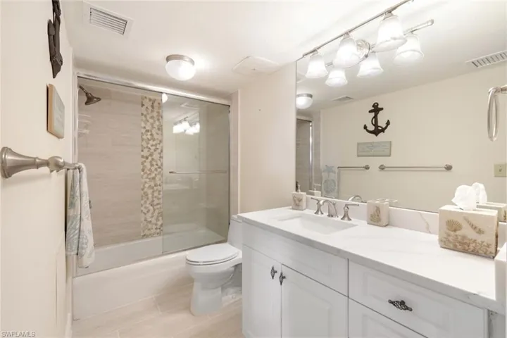 3443  Gulf Shore N BLVD, Naples, FL 34103