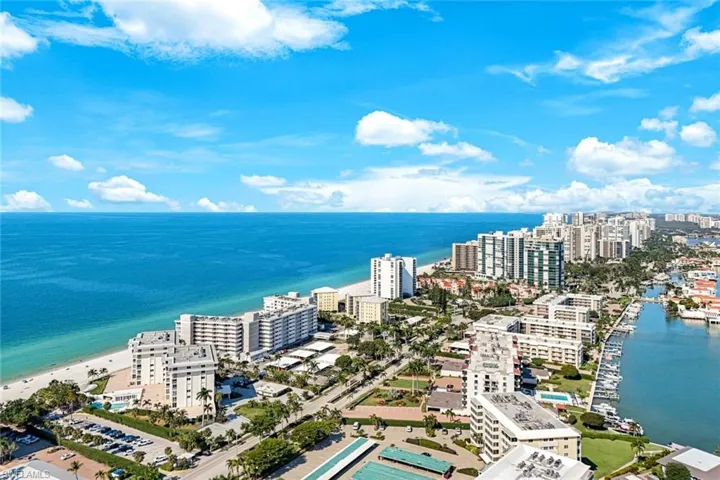 3443  Gulf Shore N BLVD, Naples, FL 34103