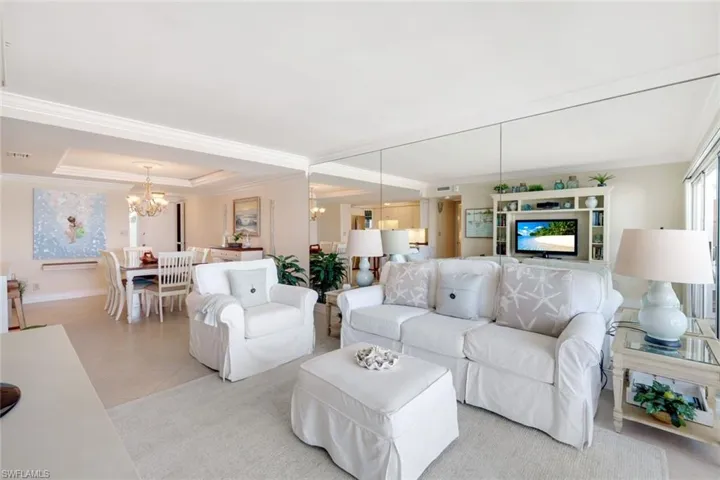 3443  Gulf Shore N BLVD, Naples, FL 34103