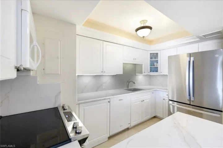 3443  Gulf Shore N BLVD, Naples, FL 34103