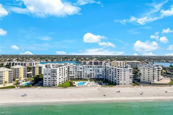 3443  Gulf Shore N BLVD, Naples, FL 34103