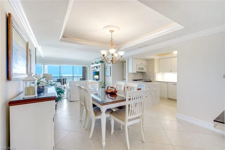 3443  Gulf Shore N BLVD, Naples, FL 34103