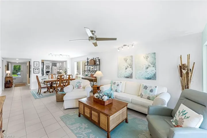1330  Yesica Ann  CIR, Naples, FL 34110