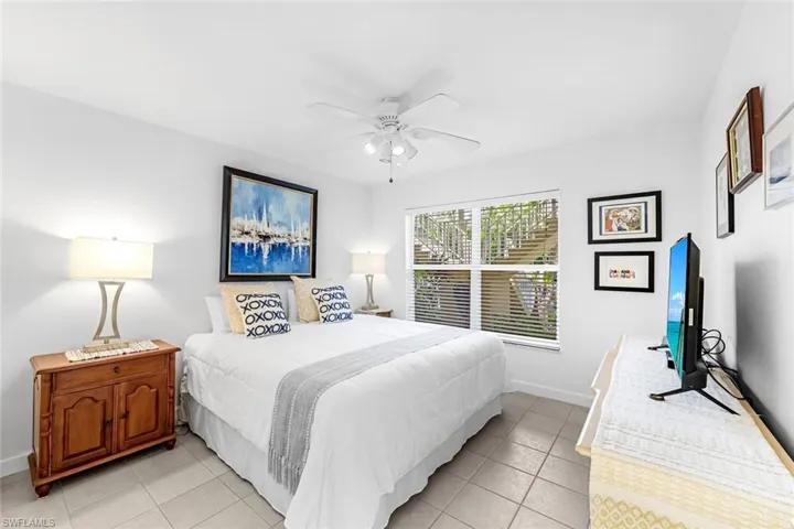 1330  Yesica Ann  CIR, Naples, FL 34110