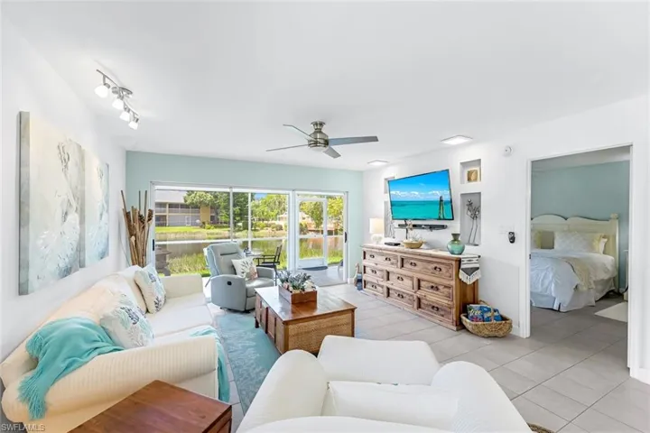 1330  Yesica Ann  CIR, Naples, FL 34110