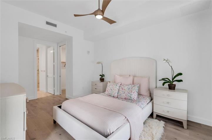 1125 Central AVE # 268, NAPLES FL 34102