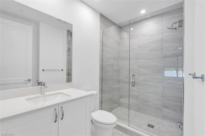 1125 Central AVE # 268, NAPLES FL 34102