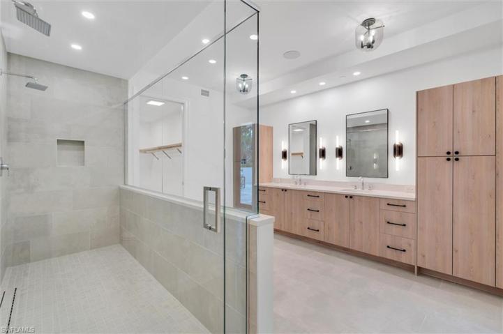 1125 Central AVE # 268, NAPLES FL 34102