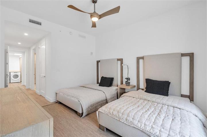 1125 Central AVE # 268, NAPLES FL 34102