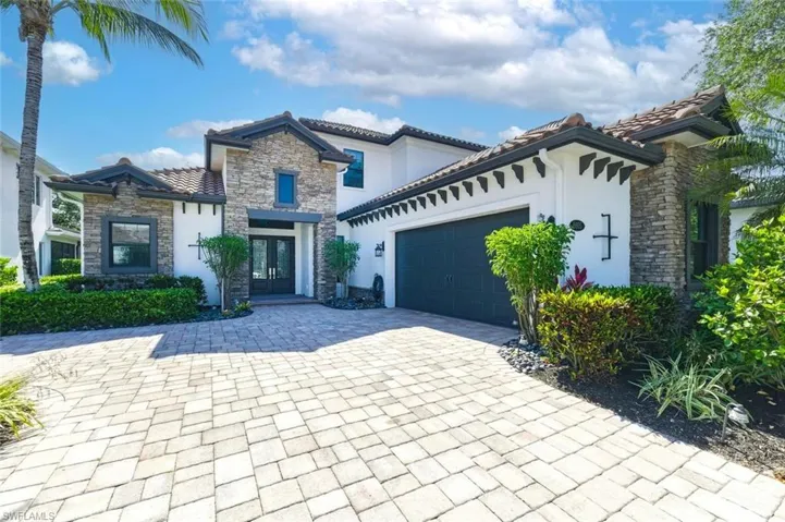 6865 Il Regalo Cir, Naples, Florida 34109