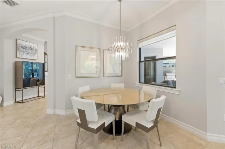 6865 Il Regalo Cir, Naples, Florida 34109