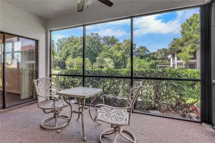 1833 Courtyard Way 106, Naples, Florida 34112