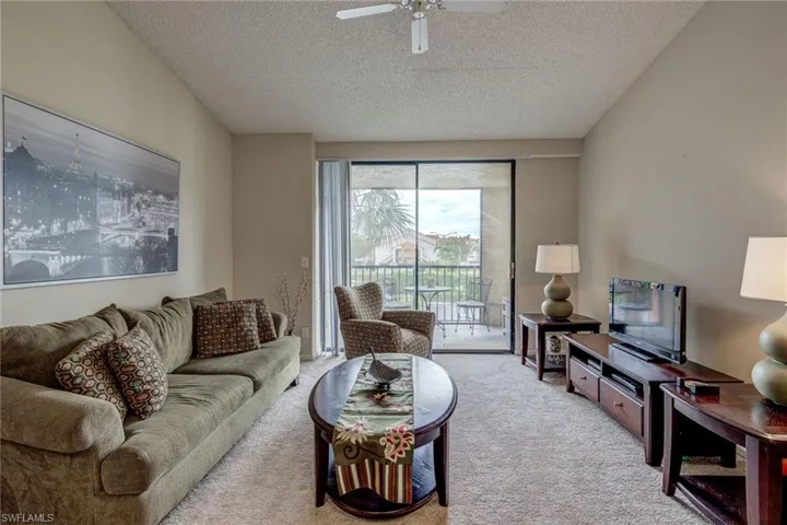 13545 Eagle Ridge Dr 827, Fort Myers, Florida 33912
