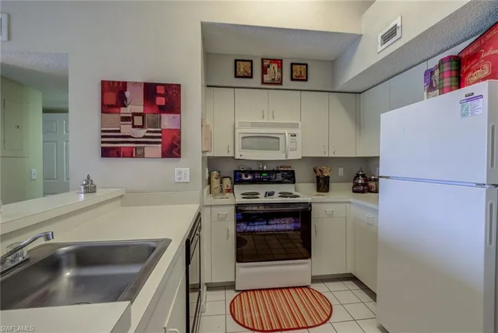 13545 Eagle Ridge Dr 827, Fort Myers, Florida 33912