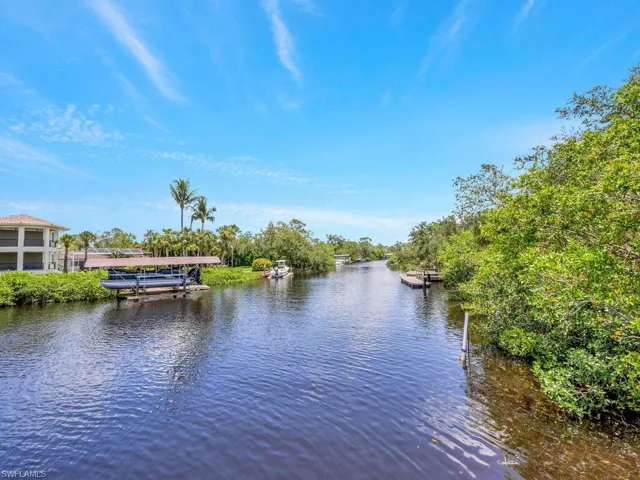 Community boating area