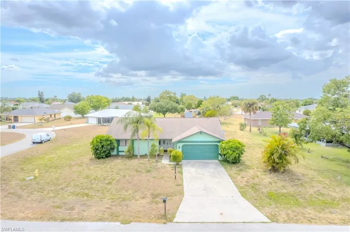 214  Eaglesmere  DR, Lehigh Acres, FL 33936