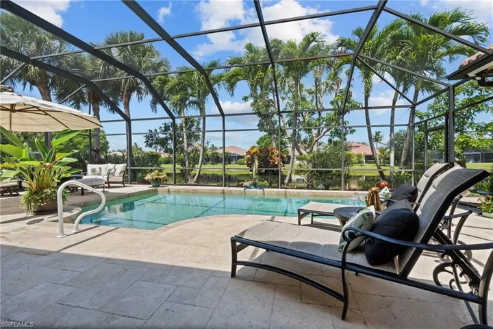 383 Cypress Way W, Naples, Florida 34110