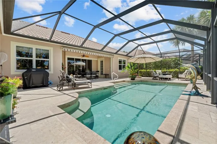 383 Cypress Way W, Naples, Florida 34110