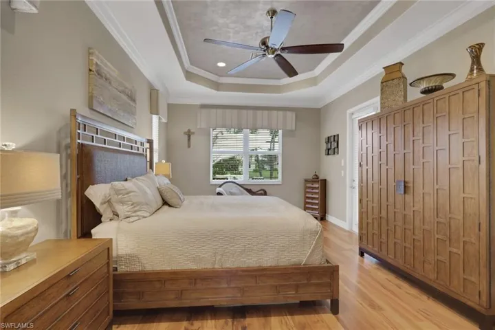 383  Cypress W WAY, Naples, FL 34110