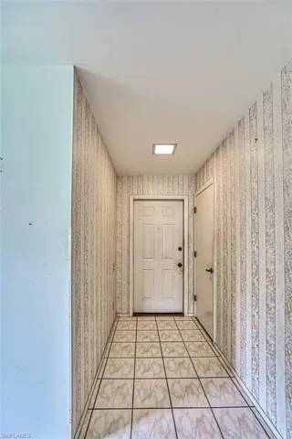 1729  Bent Tree  CIR, Fort Myers, FL 33907