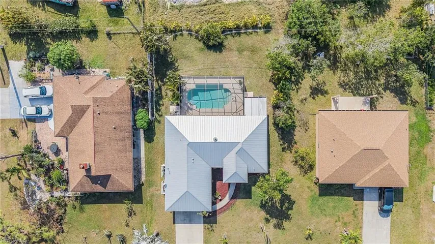 18484  Narcissus  RD, Fort Myers, FL 33967