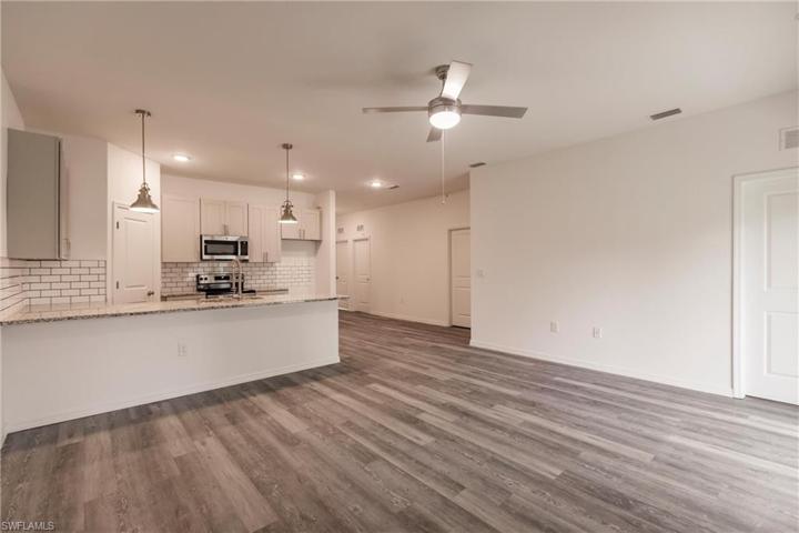 5036-5038  Jones  DR, Lehigh Acres, FL 33973