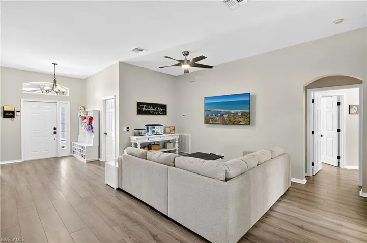 8431 Hollow Brook Cir, Naples, Florida 34119