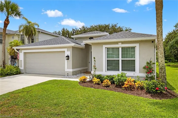 8431 Hollow Brook Cir, Naples, Florida 34119