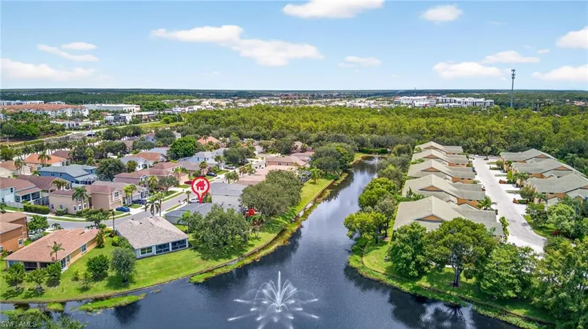 8431 Hollow Brook Cir, Naples, Florida 34119