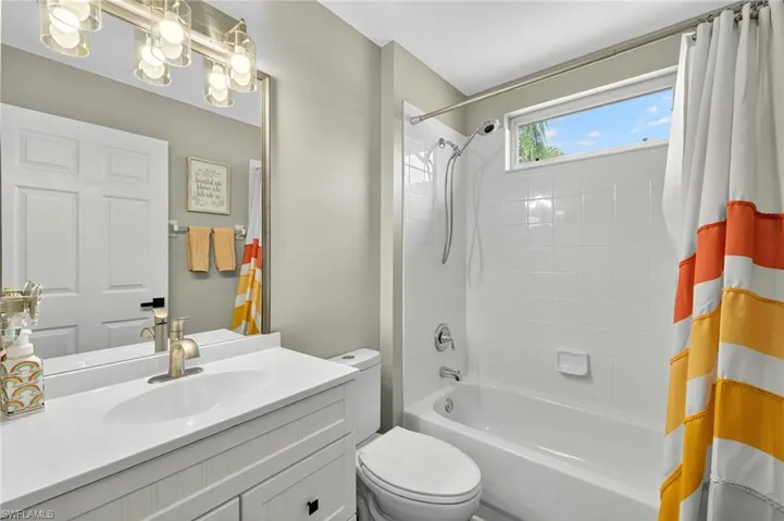 8431 Hollow Brook Cir, Naples, Florida 34119