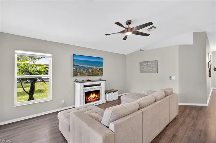 8431 Hollow Brook Cir, Naples, Florida 34119