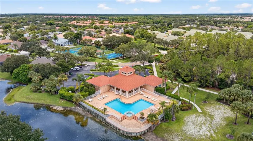 8431 Hollow Brook Cir, Naples, Florida 34119