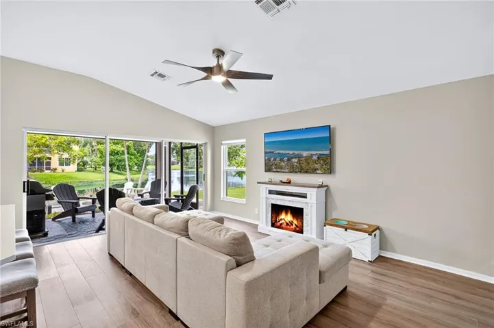 8431 Hollow Brook Cir, Naples, Florida 34119