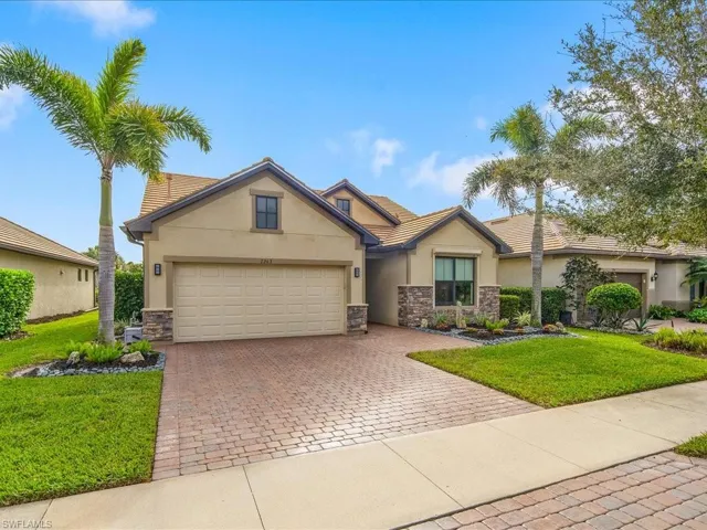 7263  Live Oak  DR, Naples, FL 34114