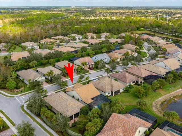 7263  Live Oak  DR, Naples, FL 34114