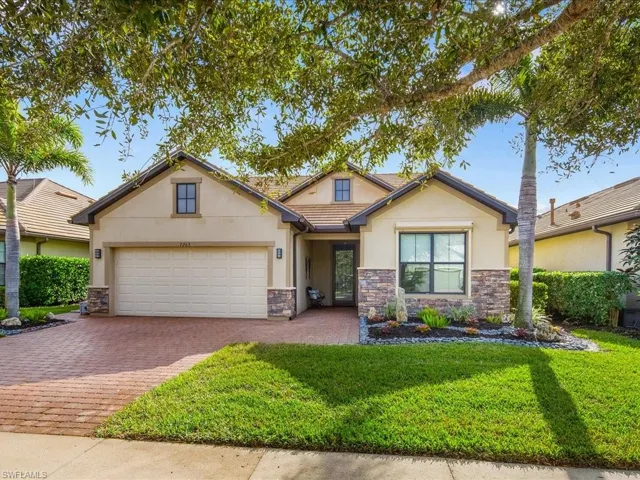 7263  Live Oak  DR, Naples, FL 34114