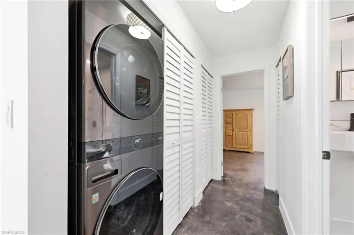 In-Residence Washer/Dryer
