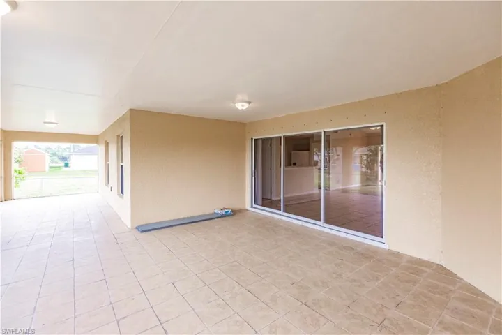 2225 NE 15th TER, CAPE CORAL FL 33909