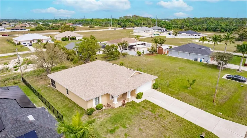 2225 NE 15th TER, CAPE CORAL FL 33909