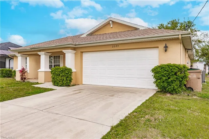 2225 NE 15th TER, CAPE CORAL FL 33909