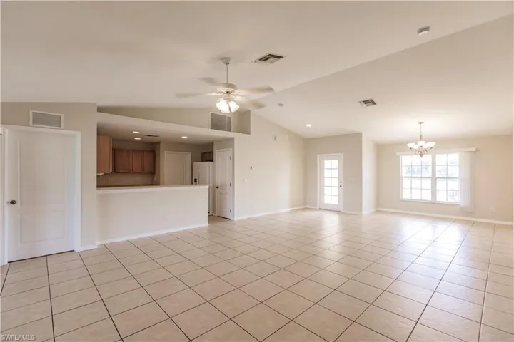 2225 NE 15th TER, CAPE CORAL FL 33909