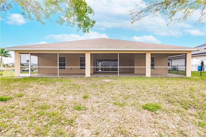 2225 NE 15th TER, CAPE CORAL FL 33909