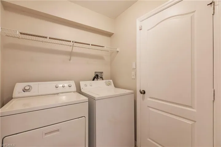 2225 NE 15th TER, CAPE CORAL FL 33909