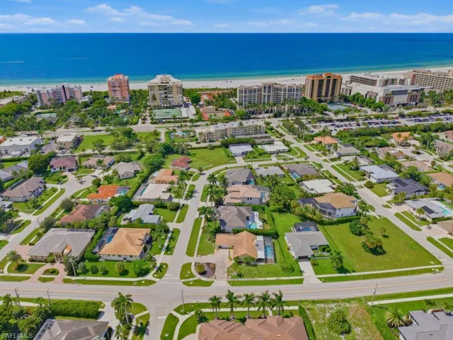 980 Fieldstone Dr, Marco Island, Florida 34145