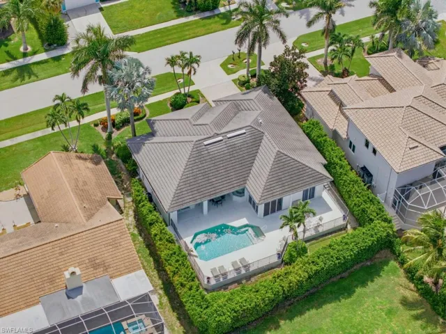 980 Fieldstone Dr, Marco Island, Florida 34145