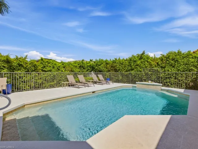 980 Fieldstone Dr, Marco Island, Florida 34145
